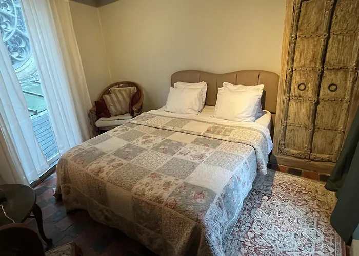 Het Kathedraalhuis Goudblomme بيت ريفي